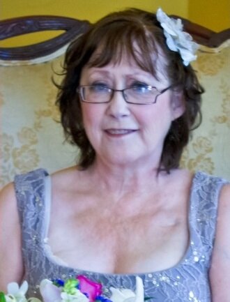 Elizabeth Anne Crawley (nee Stanton)